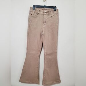 Stylish Tan Jeans